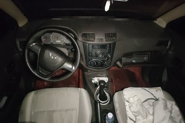 Wuling Hongguang 2015, 59800 км, за 3193 USD - фото 9