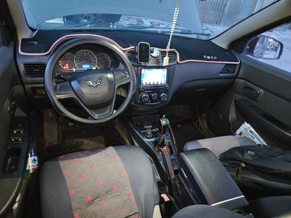 Wuling Hongguang 2016, 53800 км, за 3227 USD - фото 10
