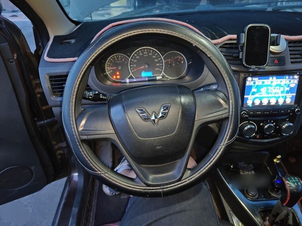 Wuling Hongguang 2016, 53800 км, за 3227 USD - фото 11