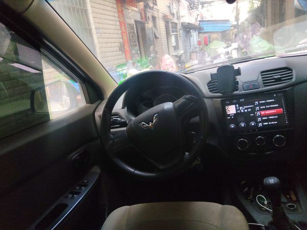 Wuling Hongguang 2016, 71700 км, за 3353 USD - фото 11