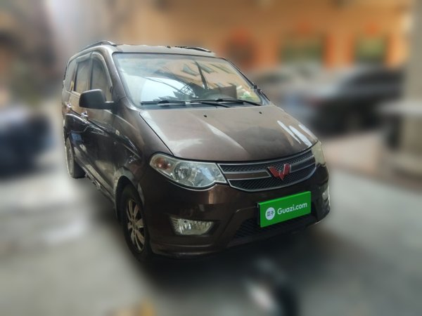Wuling Hongguang 2016, 71700 км, за 3353 USD