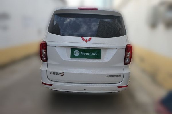 Wuling Hongguang 2019, 12700 км, за 5345 USD