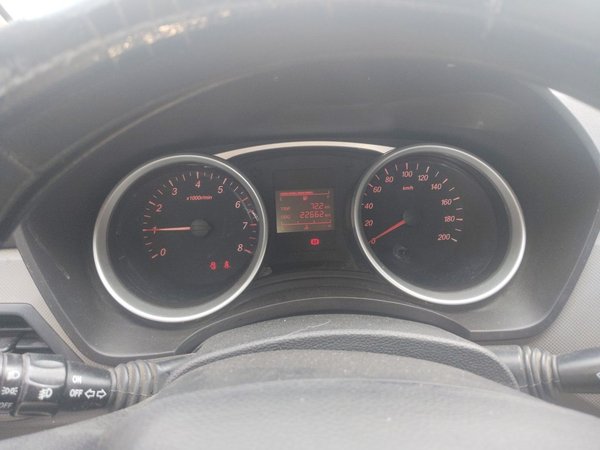 Wuling Hongguang 2019, 22600 км, за 5416 USD - фото 8