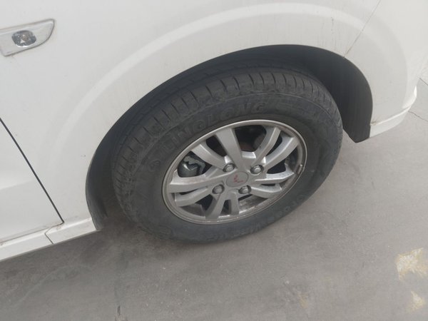 Wuling Hongguang 2019, 22600 км, за 5416 USD