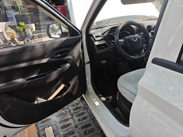 Wuling Hongguang 2019, 24100 км, за 5394 USD - фото 13