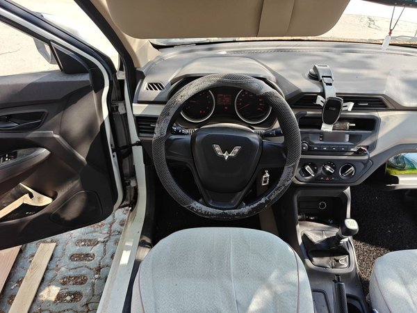 Wuling Hongguang 2019, 24100 км, за 5394 USD - фото 7
