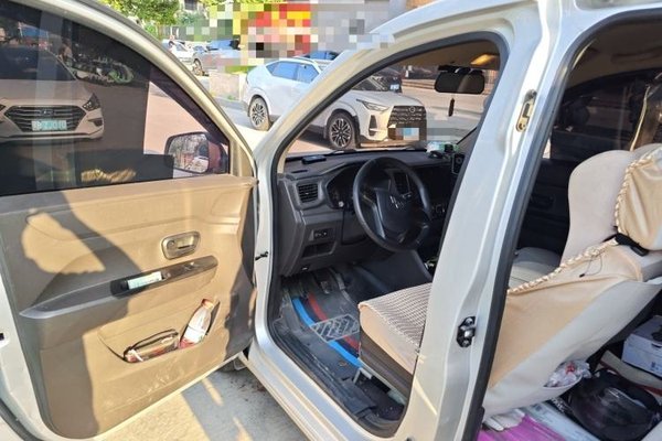 Wuling Hongguang 2019, 62800 км, за 4180 USD - фото 16