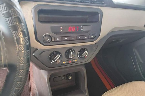 Wuling Hongguang 2021, 71000 км, за 6245 USD - фото 15