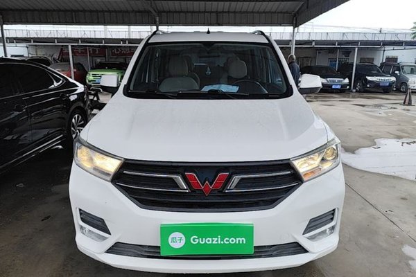 Wuling Hongguang 2021, 71000 км, за 6245 USD