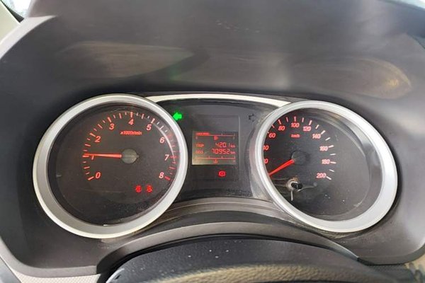Wuling Hongguang 2021, 71000 км, за 6245 USD - фото 14