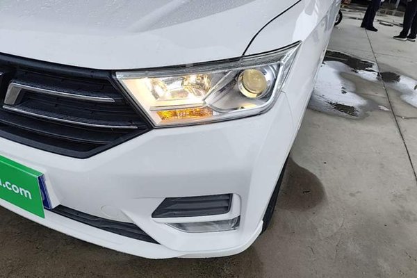 Wuling Hongguang 2021, 71000 км, за 6245 USD - фото 8