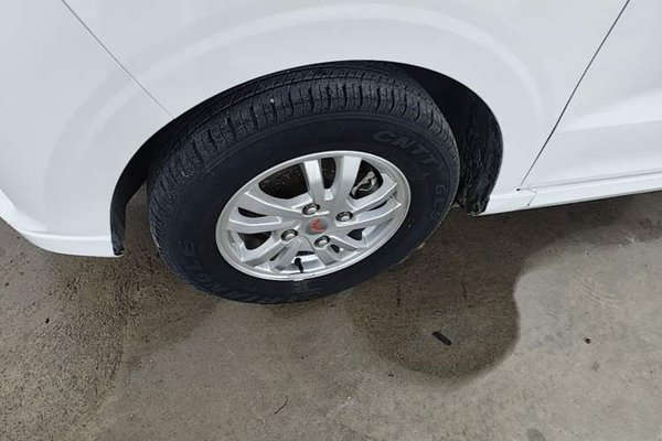 Wuling Hongguang 2021, 71000 км, за 6245 USD - фото 10