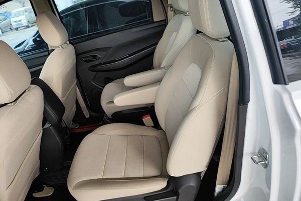 Wuling Hongguang 2021, 71000 км, за 6245 USD - фото 20