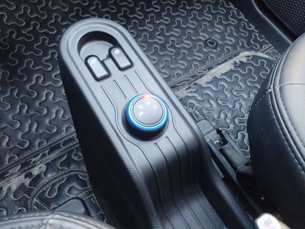 Wuling Hongguang MINIEV 2020, 20200 км, за 4433 USD - фото 17