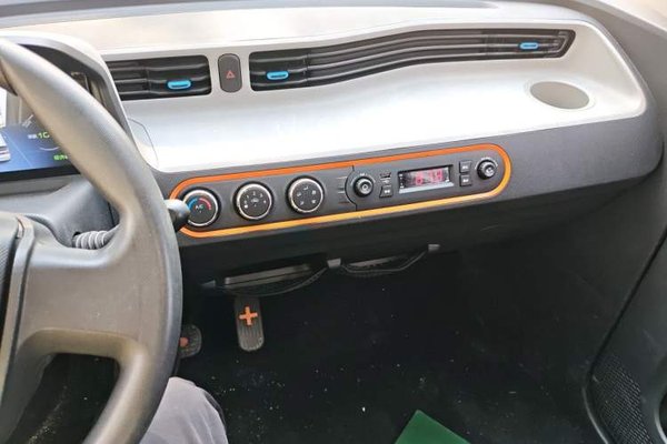 Wuling Hongguang MINIEV 2020, 30000 км, за 3809 USD - фото 10