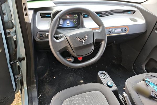 Wuling Hongguang MINIEV 2020, 30000 км, за 3809 USD - фото 6