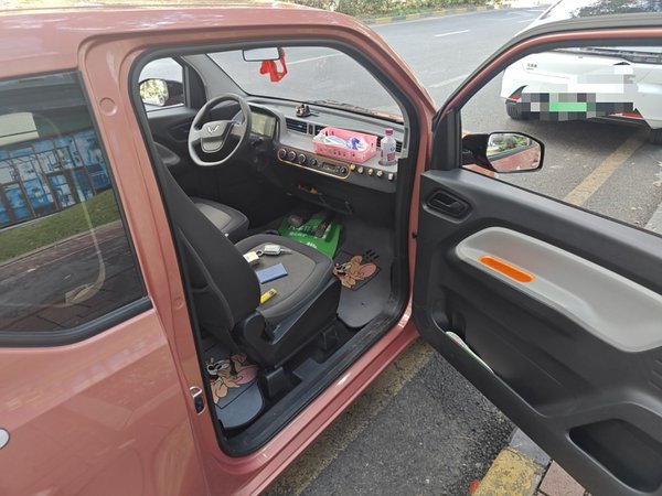 Wuling Hongguang MINIEV 2020, 23100 км, за 4050 USD - фото 19