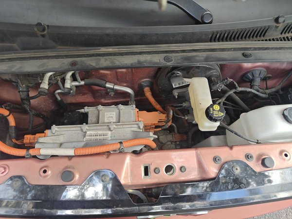 Wuling Hongguang MINIEV 2020, 23100 км, за 4050 USD - фото 10