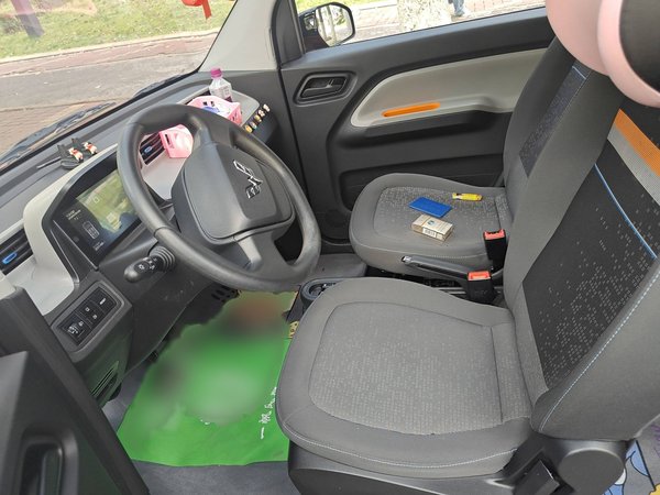 Wuling Hongguang MINIEV 2020, 23100 км, за 4050 USD - фото 7