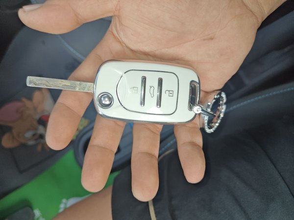 Wuling Hongguang MINIEV 2020, 23100 км, за 4050 USD - фото 11