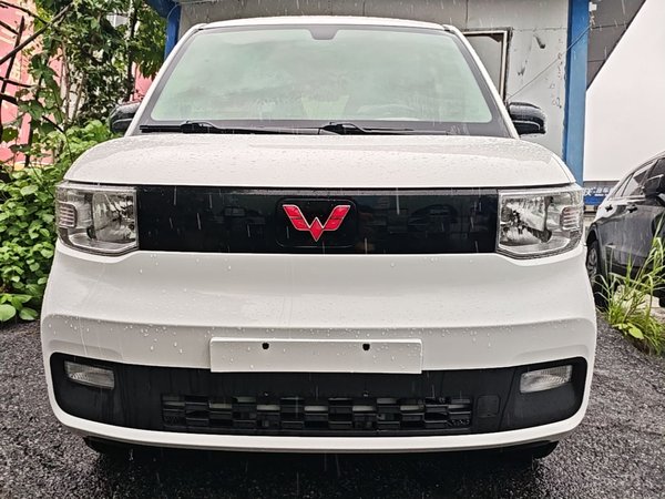 Wuling Hongguang MINIEV 2020, 21800 км, за 4579 USD