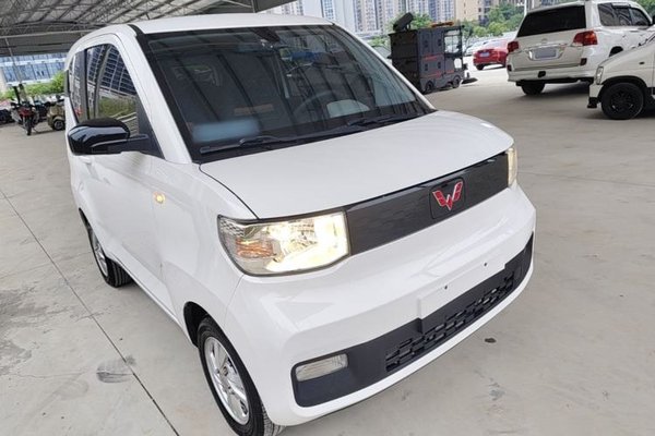 Wuling Hongguang MINIEV 2020, 25900 км, за 4518 USD