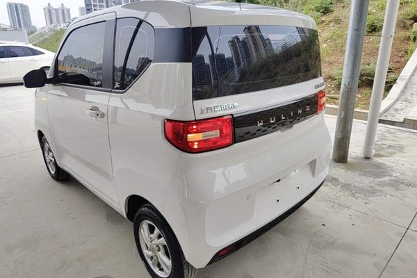 Wuling Hongguang MINIEV 2020, 25900 км, за 4518 USD