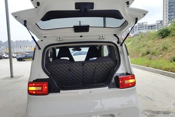 Wuling Hongguang MINIEV 2020, 25900 км, за 4518 USD - фото 22