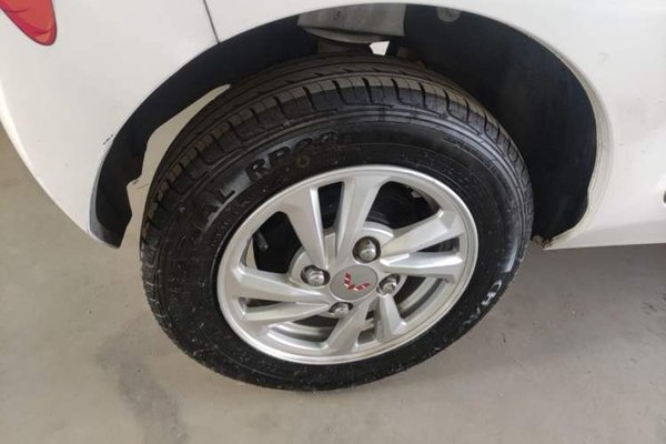 Wuling Hongguang MINIEV 2020, 40300 км, за 4198 USD - фото 10