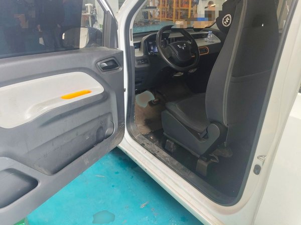 Wuling Hongguang MINIEV 2020, 63500 км, за 3988 USD - фото 16