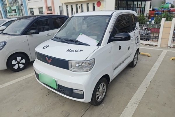 Wuling Hongguang MINIEV 2020, 900 км, за 4553 USD