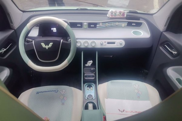 Wuling Hongguang MINIEV 2021, 25400 км, за 3827 USD - фото 9
