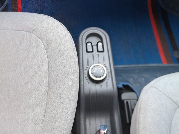 Wuling Hongguang MINIEV 2021, 27500 км, за 4310 USD - фото 23