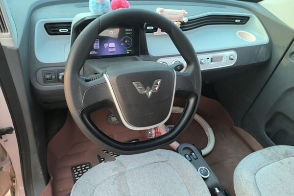 Wuling Hongguang MINIEV 2021, 29400 км, за 4022 USD - фото 14