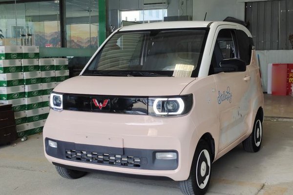 Wuling Hongguang MINIEV · 2021 год