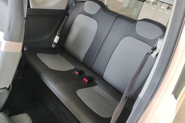 Wuling Hongguang MINIEV 2021, 34400 км, за 4245 USD - фото 20