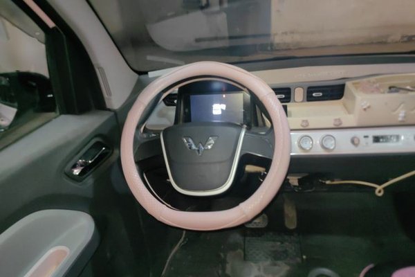 Wuling Hongguang MINIEV 2021, 48800 км, за 3522 USD - фото 10