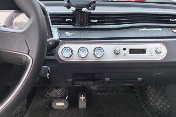 Wuling Hongguang MINIEV 2021, за 4789 USD - фото 16