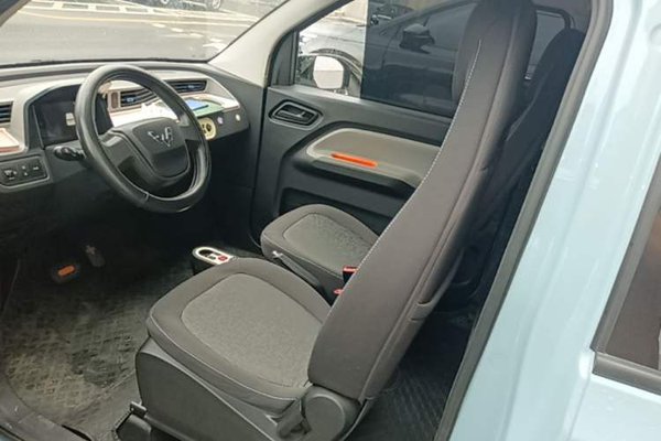 Wuling Hongguang MINIEV 2021, 13700 км, за 4767 USD - фото 17