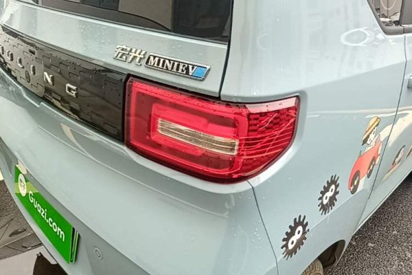Wuling Hongguang MINIEV 2021, 13700 км, за 4767 USD - фото 9