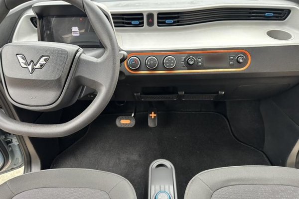 Wuling Hongguang MINIEV 2021, 49200 км, за 4223 USD - фото 23