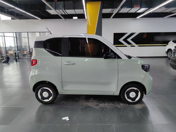 Wuling Hongguang MINIEV 2021, 13200 км, за 5173 USD - фото 4