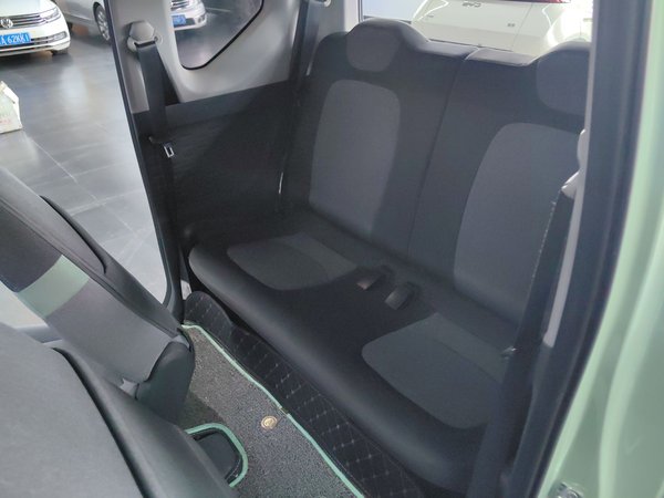 Wuling Hongguang MINIEV 2021, 13200 км, за 5173 USD - фото 21