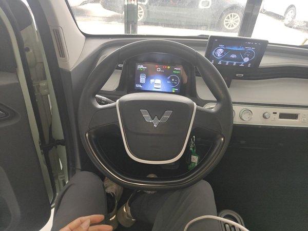 Wuling Hongguang MINIEV 2021, 14100 км, за 9999999 USD - фото 14