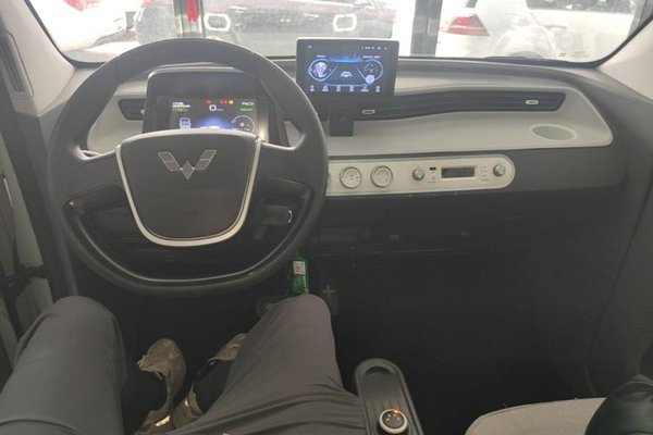 Wuling Hongguang MINIEV 2021, 14100 км, за 9999999 USD - фото 13