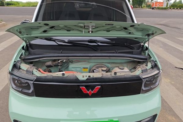Wuling Hongguang MINIEV 2021, 15200 км, за 4237 USD - фото 24