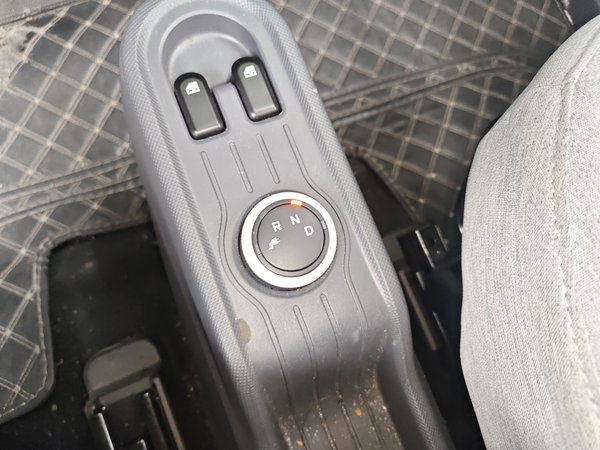 Wuling Hongguang MINIEV 2021, 21400 км, за 3614 USD - фото 15