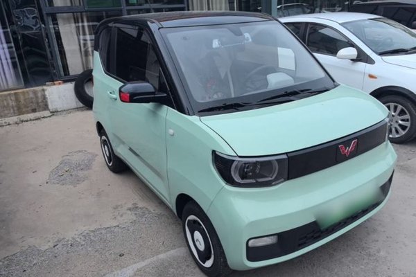 Wuling Hongguang MINIEV 2021, 24800 км, за 4142 USD