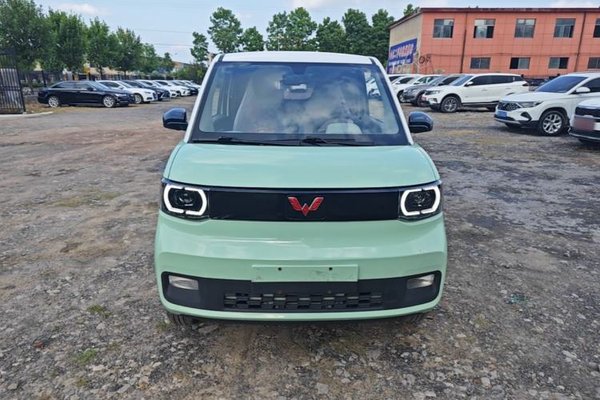 Wuling Hongguang MINIEV 2021, за 4848 USD