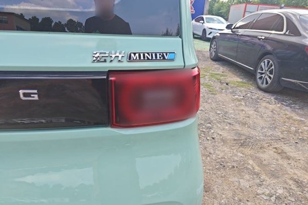 Wuling Hongguang MINIEV 2021, за 4848 USD - фото 7